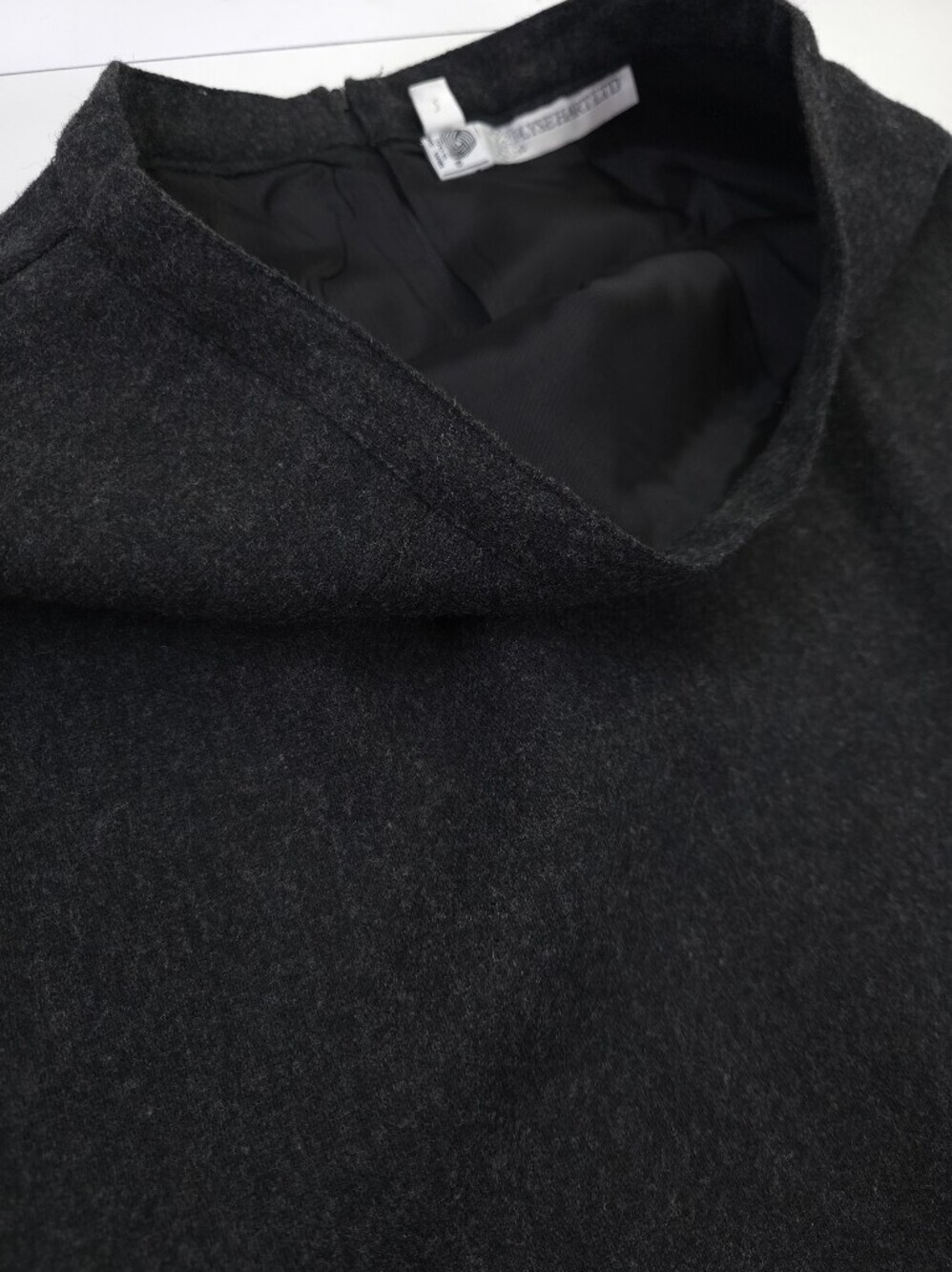 Classic Wool Long Black Pencil Skirt Sz 12 - Picture 6 of 11